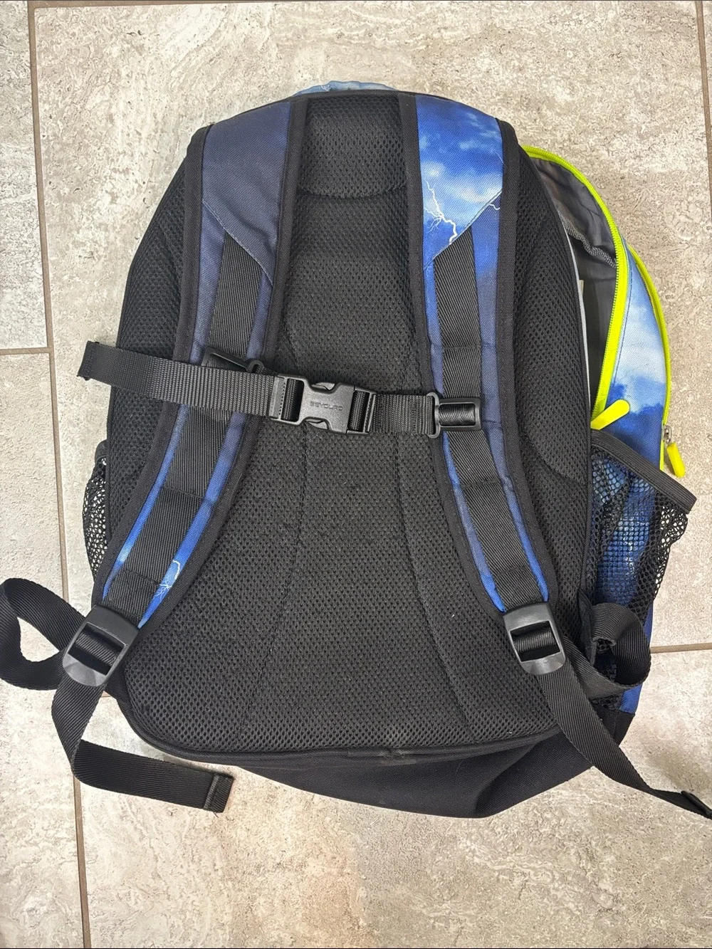 Pottery Barn Teen Lightning Kids Backpack & Lunch Bag Set